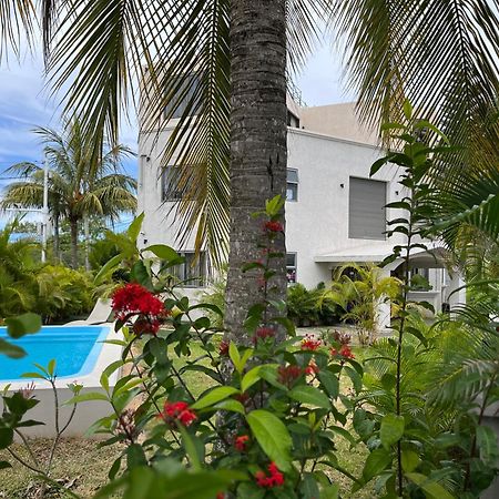 Seasons Break Apartment Pereybere Pereybere Beach Buitenkant foto